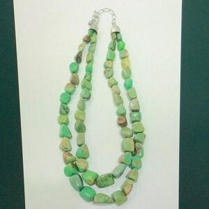 Vintage turquoise bead necklace